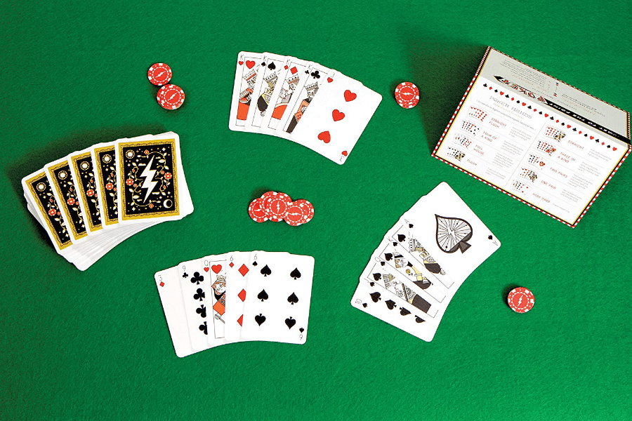 Người máy chi 20% cho trận đấu qua trò xì dách - ảnh 2