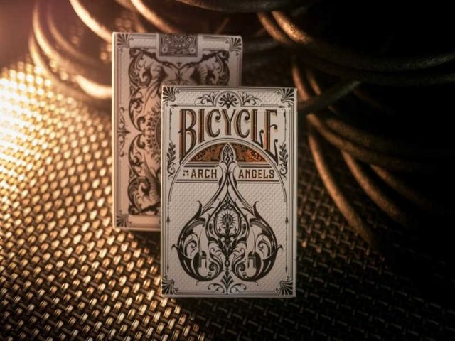 Bài báo về trao đổi xe đạp được thiết kế bởi ngoan ngoãn 