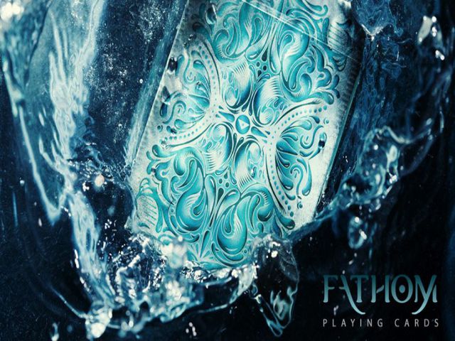 Fathom là một bàn tay được vẽ bằng tay đã bị chảy nước mắt 