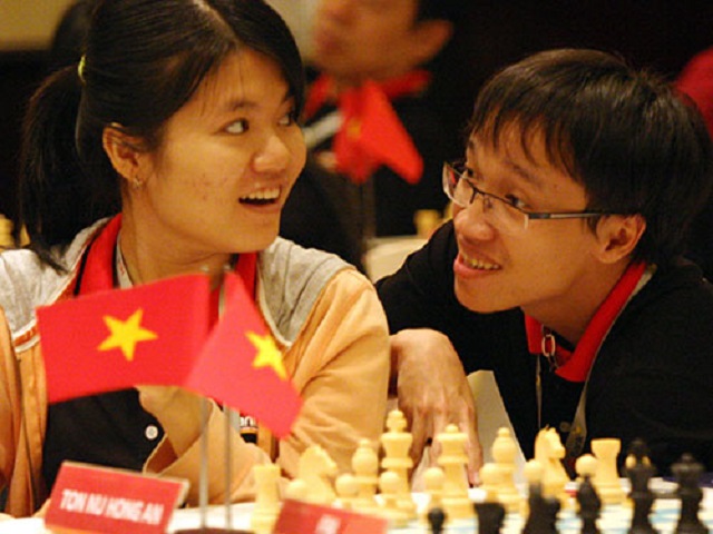 Phạm Lê Thảo Nguyên và nguyên tham mưu trưởng là Nam vương Nguyễn Ngọc Trường 