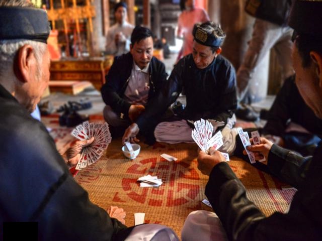 cách chơi tom 4 người 