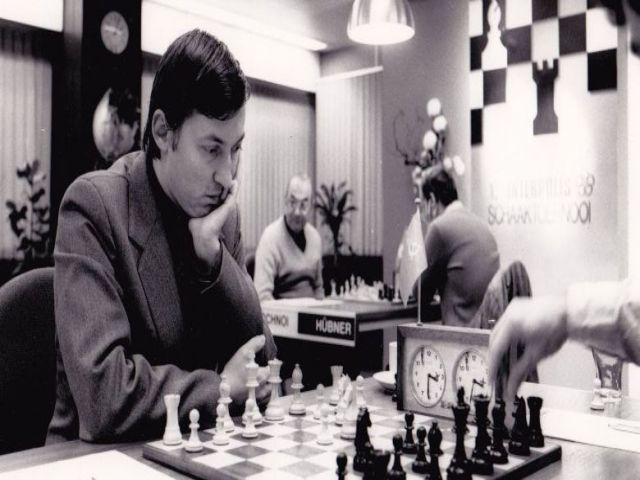 anatoly karpov trong vai dai kien tuong