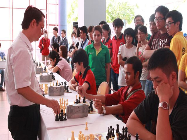 Trường có vua dao thứ hai