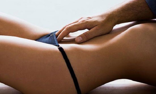 Mơ thấy sờ vào vùng kín của phụ nữ