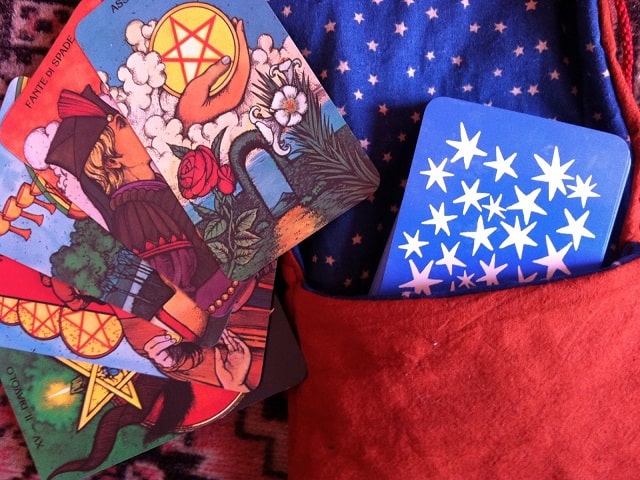 Morgan Geer Tarot là một lá bài dành cho người giải trí tốt nhất