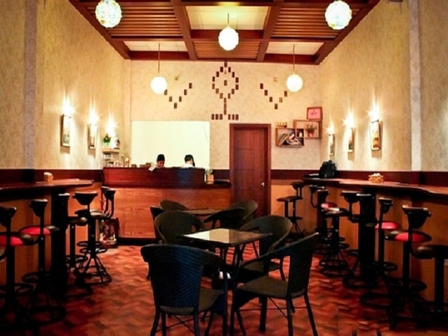 Piccola casa <span class='marker'>sở hữu</span> phong cach co dien Y