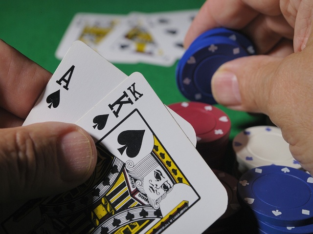 Trò chơi poker và tỷ số rất đơn giản