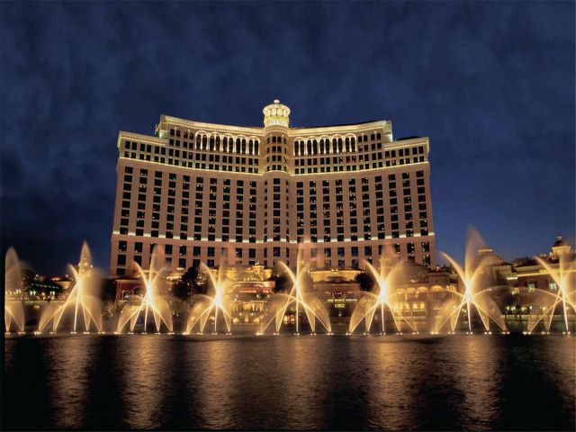 voi xịt tại bellagio cuc ky an tuong