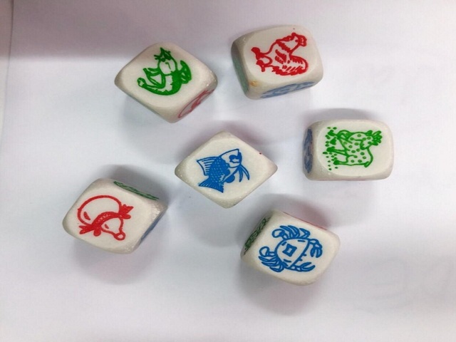 Tính xác suất chơi Bầu Cua Tôm Cá bằng phương pháp toán học hữu ích