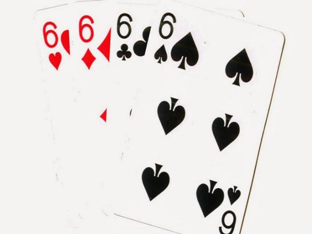 Người mang những lá bài sau đây thích biết cách làm thế nào để đạt được thành công trong cuộc sống 