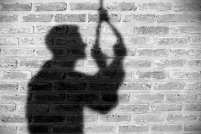 Người chồng chết vì giấc mơ tự tử