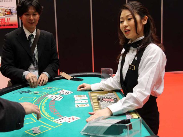 Quy trình Dealer thủ công rất am hiểu 