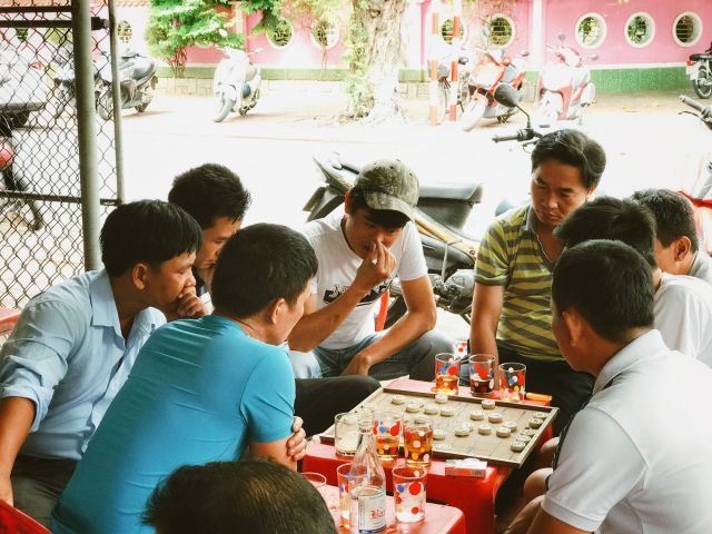 Đối tượng của cà phê cờ rất đa dạng