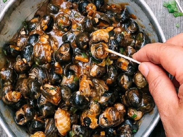 Mơ thấy ăn ốc đánh đề con gì?