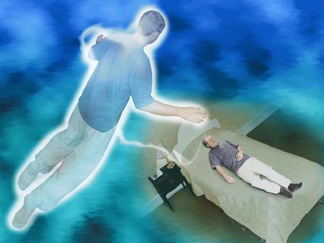 Ai trong đời cũng là người than