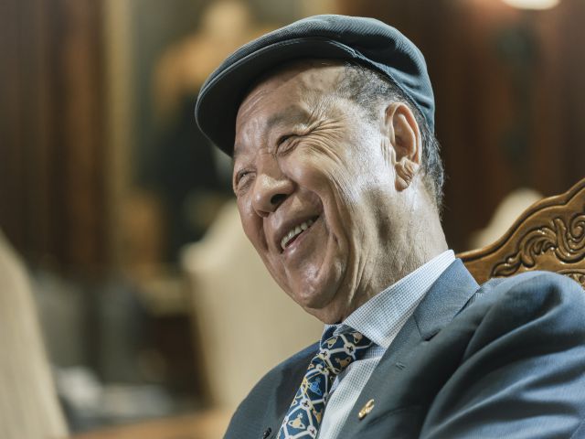 Quay lại kinh doanh nhiều dịch vụ khác nhau 