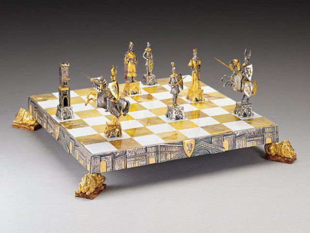 Nu dien vien dep nhat the gioi trong phong cach thoi trang dai hoc.