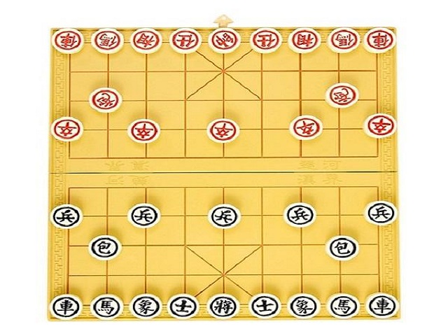 Bàn cờ và các quân cờ là linh hồn củBàn cờ và các quân cờ là linh hồn của bộ môn nàya bộ môn này