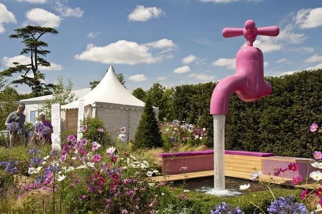 Không dùng nước chay thay vào đó