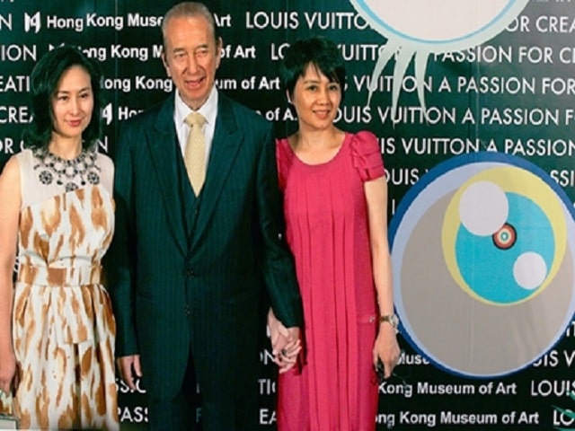 pansy cũng là bố stanley ho và mẹ angela leong