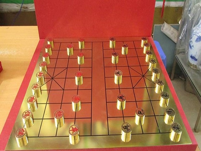 Bộ cờ tướng bằng đồng rất sang trọng
