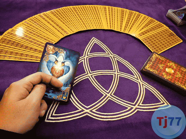 Bói bài tarot về công việc và sự nghiệp