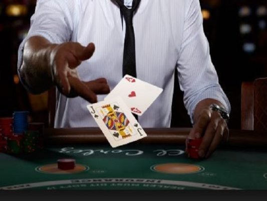Mánh khóe gian lận trong bài Blackjack hay xì dách