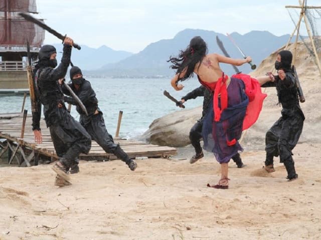 Mơ thấy người khác chém nhau