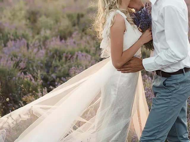 Những người chưa lập gia đình ước mơ trở thành một cô dâu