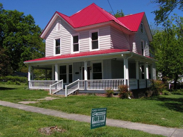 Mơ về ngôi nhà mái đỏ