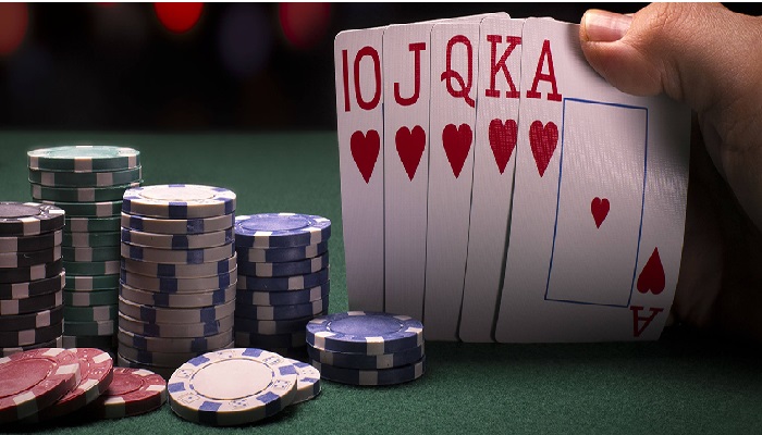 Chơi poker dễ thắng