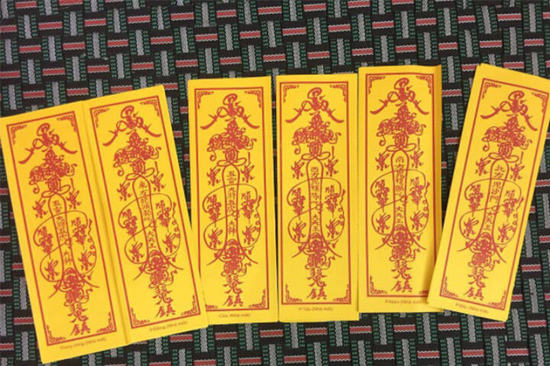 Tìm hiểu bùa may mắn trong cờ bạc là gì?