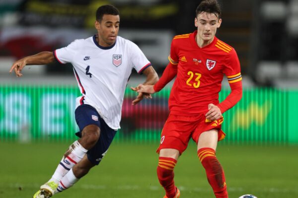 Soi kèo Mỹ vs Xứ Wales