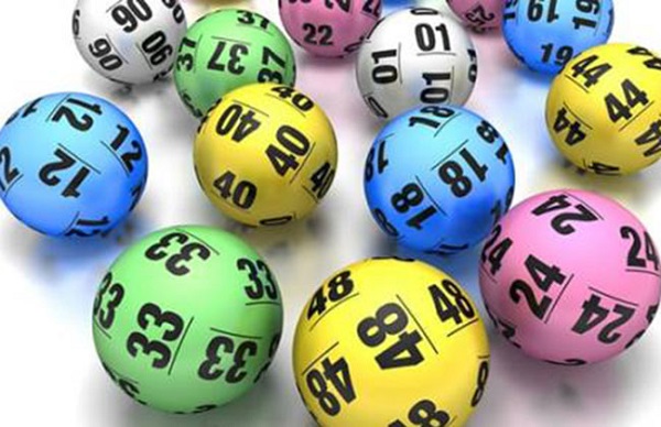 đánh đề đầu ngu đuôi ngu